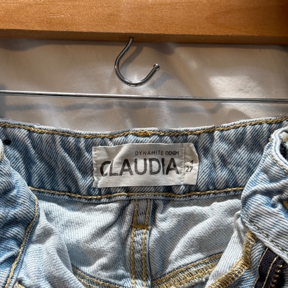 Dynamite Claudia Light Denim Distressed Shorts - Picture 4 of 6